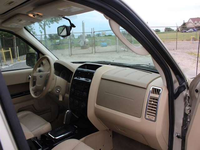 2012 Ford Escape Limited 4dr SUV